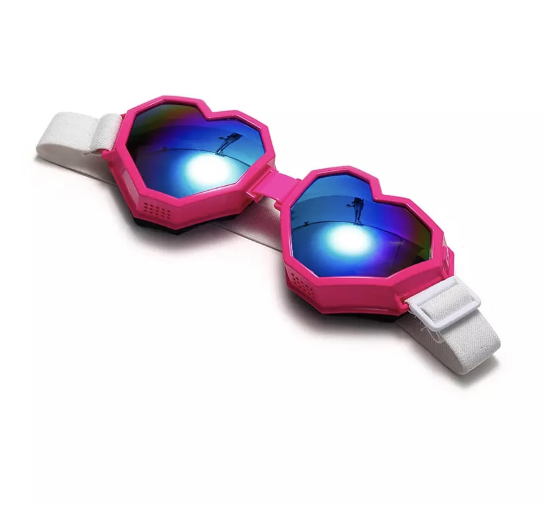 heart shaped goggles Heart Shaped Oversized Goggles – Candy-Rock Couture